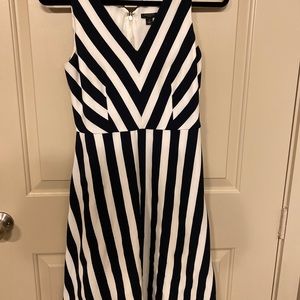 Ann Taylor sleeveless dress